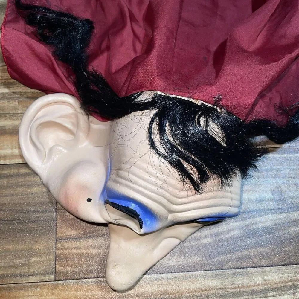 Vintage 1983 Be Something Studios Creepy Halloween Black Hair 100% Water Silk
